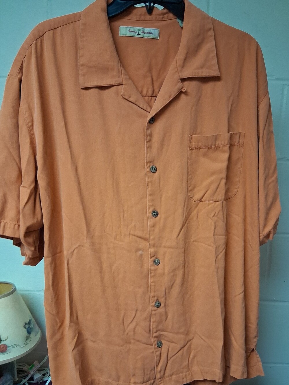 Tommy Bahama Short Sleeve 100 % Silk XL Button Down Shirt